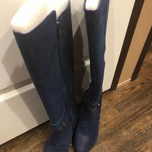 Fergie Blue suede heel boot